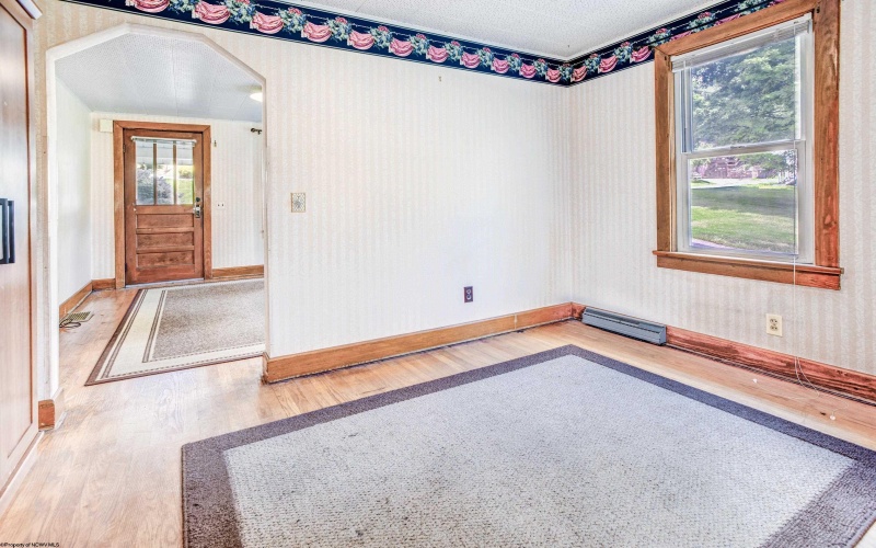 648 Astor Avenue, Morgantown, West Virginia 26501, 2 Bedrooms Bedrooms, 6 Rooms Rooms,1 BathroomBathrooms,Single Family Detached,For Sale,Astor,10160387