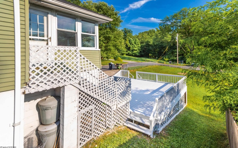648 Astor Avenue, Morgantown, West Virginia 26501, 2 Bedrooms Bedrooms, 6 Rooms Rooms,1 BathroomBathrooms,Single Family Detached,For Sale,Astor,10160387