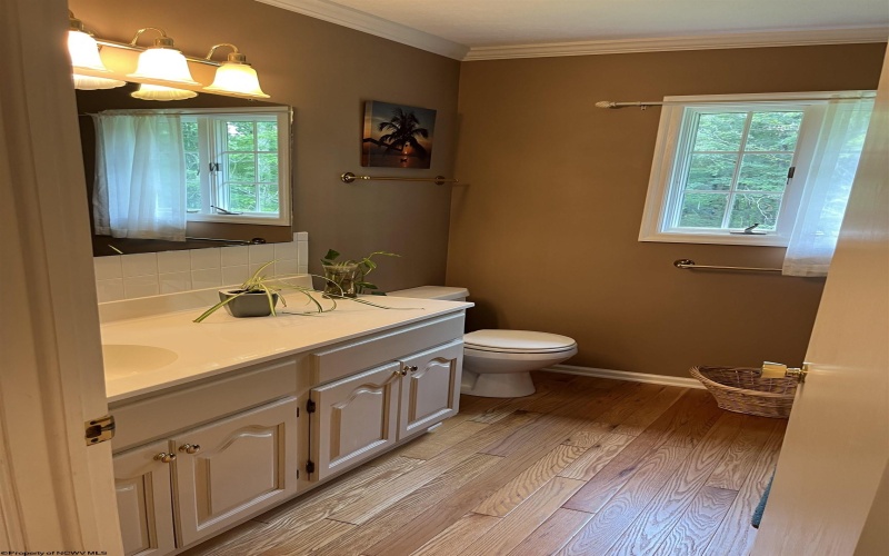 382 Knollwood Drive, Buckhannon, West Virginia 26201, 3 Bedrooms Bedrooms, 7 Rooms Rooms,2 BathroomsBathrooms,Single Family Detached,For Sale,Knollwood,10160369
