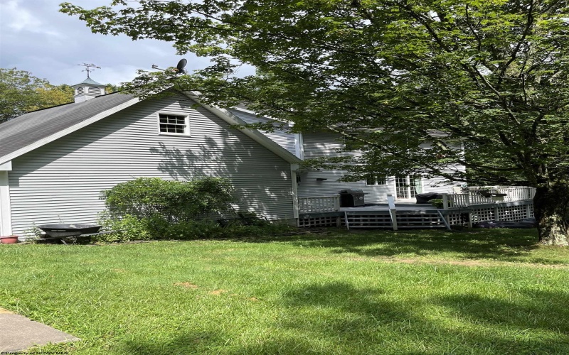 382 Knollwood Drive, Buckhannon, West Virginia 26201, 3 Bedrooms Bedrooms, 7 Rooms Rooms,2 BathroomsBathrooms,Single Family Detached,For Sale,Knollwood,10160369