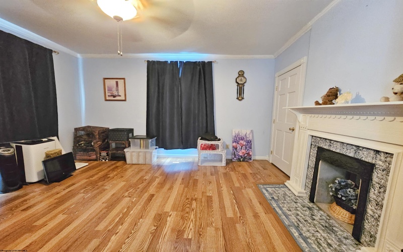 1602 Pike Street, Clarksburg, West Virginia 26301, 4 Bedrooms Bedrooms, 9 Rooms Rooms,2 BathroomsBathrooms,Single Family Detached,For Sale,Pike,10160377
