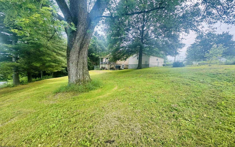 711 Pearl Street, Fairmont, West Virginia 26554, 3 Bedrooms Bedrooms, 8 Rooms Rooms,1 BathroomBathrooms,Single Family Detached,For Sale,Pearl,10160373