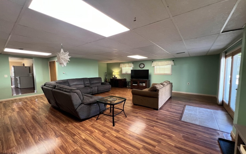 600 King Street, Clarksburg, West Virginia 26301-3432, 4 Bedrooms Bedrooms, 7 Rooms Rooms,2 BathroomsBathrooms,Single Family Detached,For Sale,King,10160372