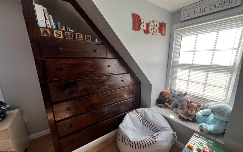 600 King Street, Clarksburg, West Virginia 26301-3432, 4 Bedrooms Bedrooms, 7 Rooms Rooms,2 BathroomsBathrooms,Single Family Detached,For Sale,King,10160372