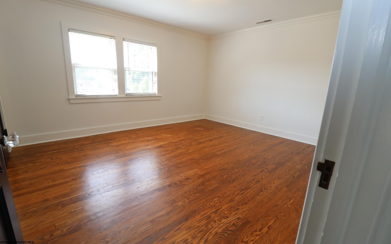 116 Robert E Lee Avenue, Elkins, West Virginia 26241, 3 Bedrooms Bedrooms, 6 Rooms Rooms,1 BathroomBathrooms,Single Family Detached,For Sale,Robert E Lee,10160386