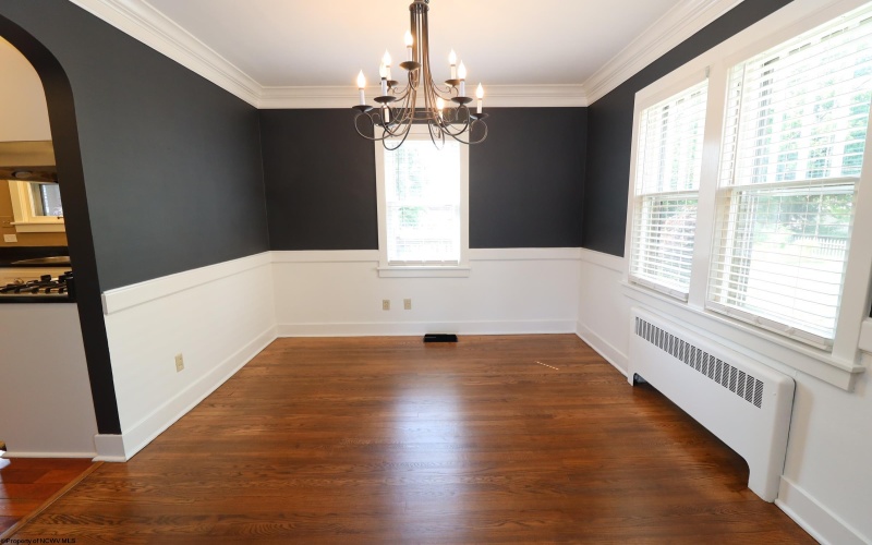 116 Robert E Lee Avenue, Elkins, West Virginia 26241, 3 Bedrooms Bedrooms, 6 Rooms Rooms,1 BathroomBathrooms,Single Family Detached,For Sale,Robert E Lee,10160386