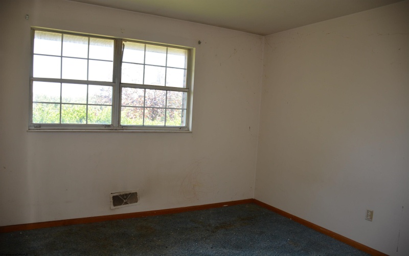129 Vista Drive, Bridgeport, West Virginia 26330, 3 Bedrooms Bedrooms, 7 Rooms Rooms,2 BathroomsBathrooms,Single Family Detached,For Sale,Vista,10160390