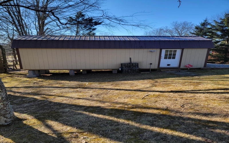 69 Log House Lane, Elkins, West Virginia 26241, 4 Bedrooms Bedrooms, 8 Rooms Rooms,2 BathroomsBathrooms,Single Family Detached,For Sale,Log House,10158223