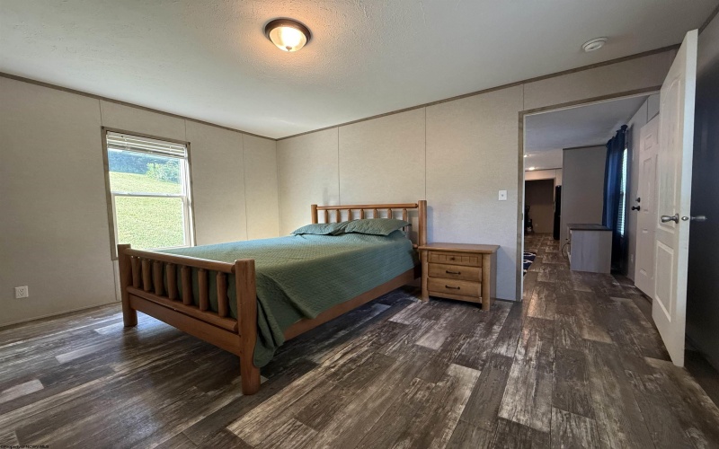 256 Florence Hollow Road, Mount Clare, West Virginia 26408, 2 Bedrooms Bedrooms, 5 Rooms Rooms,2 BathroomsBathrooms,Single Family Detached,For Sale,Florence Hollow,10160389