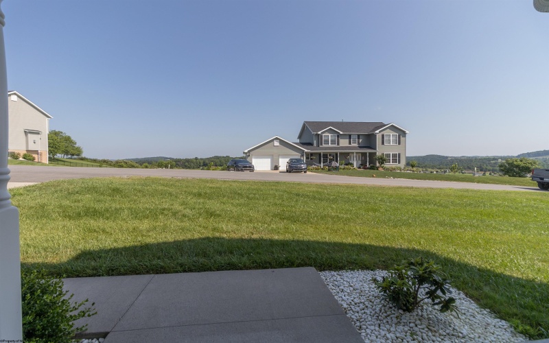512 Auburn Lane, Flemington, West Virginia 26347, 4 Bedrooms Bedrooms, 9 Rooms Rooms,2 BathroomsBathrooms,Single Family Detached,For Sale,Auburn,10160408