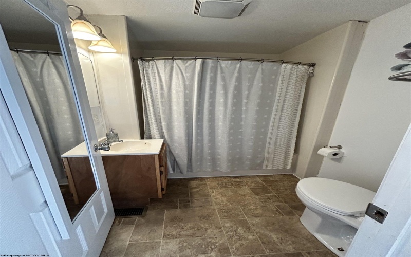 3392 Earl l Core Road, Morgantown, West Virginia 26508, 2 Bedrooms Bedrooms, 5 Rooms Rooms,1 BathroomBathrooms,Single Family Detached,For Sale,Earl l Core,10160405