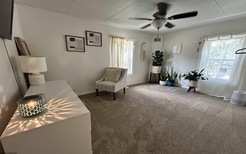 3392 Earl l Core Road, Morgantown, West Virginia 26508, 2 Bedrooms Bedrooms, 5 Rooms Rooms,1 BathroomBathrooms,Single Family Detached,For Sale,Earl l Core,10160405