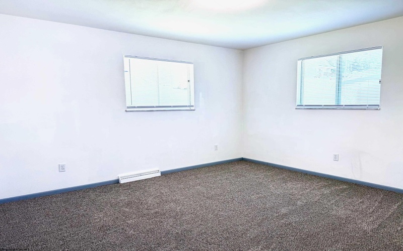 1615 Fairmont Avenue, Clarksburg, West Virginia 26301, 3 Bedrooms Bedrooms, 5 Rooms Rooms,1 BathroomBathrooms,Single Family Detached,For Sale,Fairmont,10160393