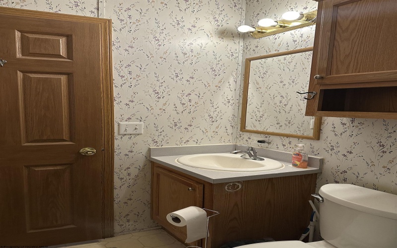 17 Factory Street, Buckhannon, West Virginia 26201, 3 Bedrooms Bedrooms, 6 Rooms Rooms,1 BathroomBathrooms,Single Family Detached,For Sale,Factory,10158602