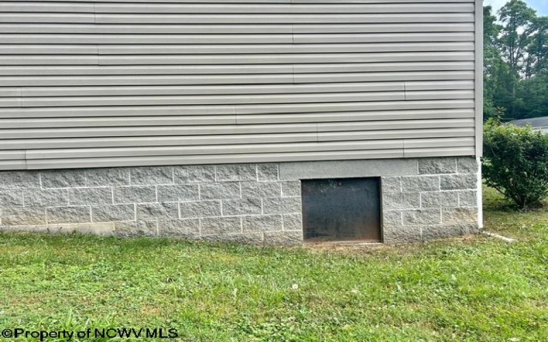 105 Valley View Lane, Fairmont, West Virginia 26554, 3 Bedrooms Bedrooms, 8 Rooms Rooms,2 BathroomsBathrooms,Single Family Detached,For Sale,Valley View,10160398