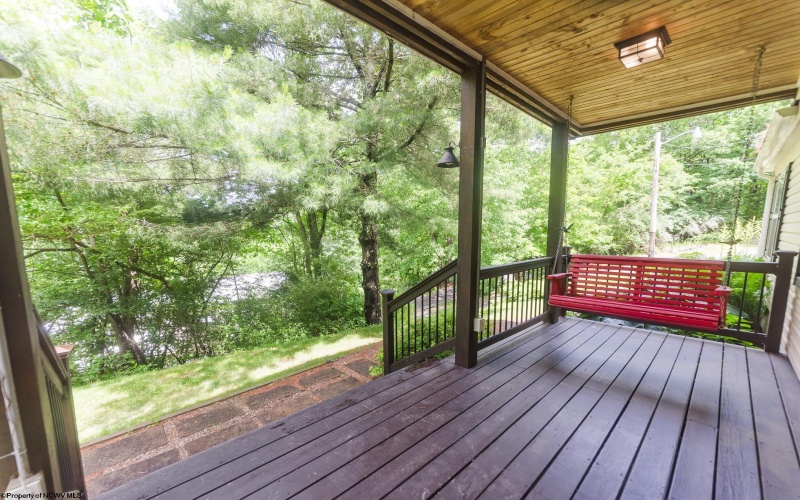 48 Edencourt Lane, Fairmont, West Virginia 26554, 2 Bedrooms Bedrooms, 6 Rooms Rooms,2 BathroomsBathrooms,Single Family Detached,For Sale,Edencourt,10160400