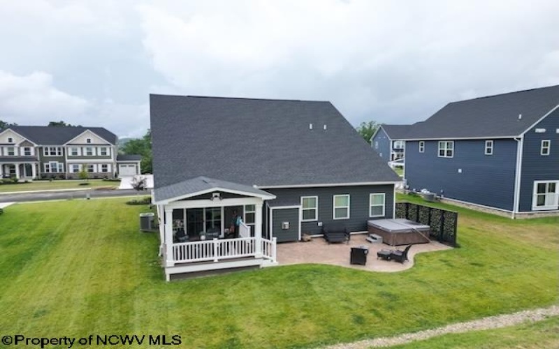 211 Norwood Court, Morgantown, West Virginia 26508, 5 Bedrooms Bedrooms, 10 Rooms Rooms,4 BathroomsBathrooms,Single Family Detached,For Sale,Norwood,10160401