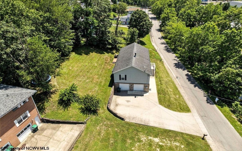 420 Water Street, Bridgeport, West Virginia 26330, 5 Bedrooms Bedrooms, 9 Rooms Rooms,3 BathroomsBathrooms,Single Family Detached,For Sale,Water,10160412