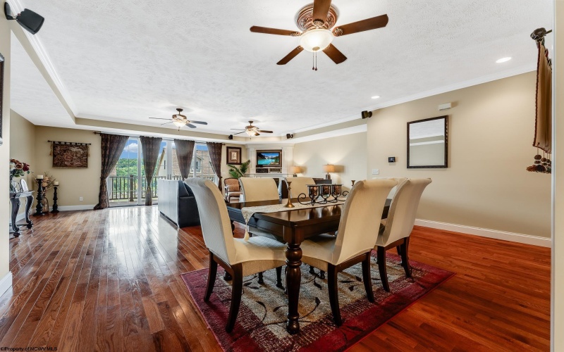 14 Waterside Drive, Morgantown, West Virginia 26508, 3 Bedrooms Bedrooms, 8 Rooms Rooms,3 BathroomsBathrooms,Single Family Attached,For Sale,Waterside,10160410