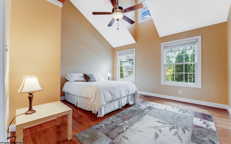 14 Waterside Drive, Morgantown, West Virginia 26508, 3 Bedrooms Bedrooms, 8 Rooms Rooms,3 BathroomsBathrooms,Single Family Attached,For Sale,Waterside,10160410