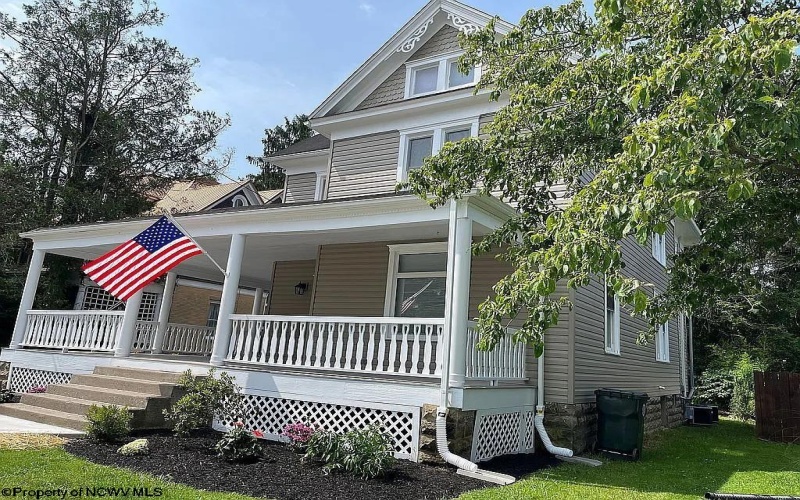 45 Florida Street, Buckhannon, West Virginia 26201, 4 Bedrooms Bedrooms, 9 Rooms Rooms,2 BathroomsBathrooms,Single Family Detached,For Sale,Florida,10160409