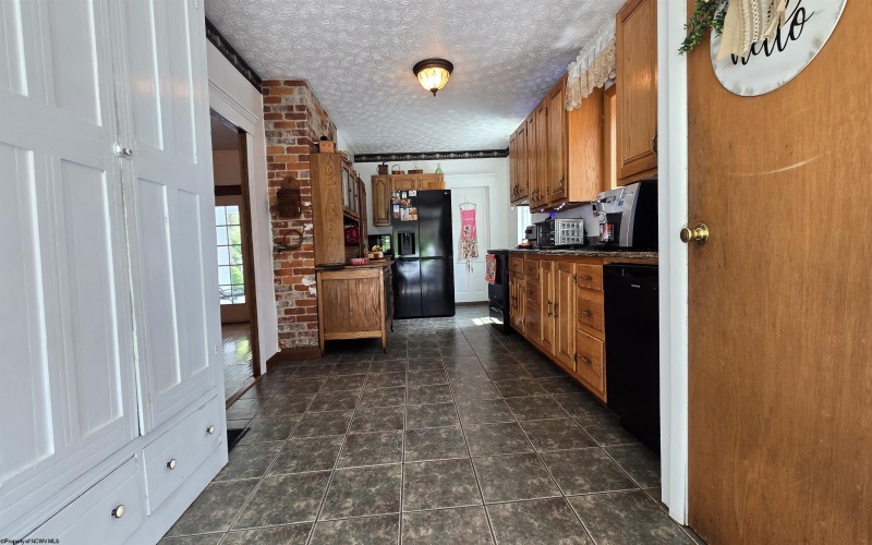 52 Cherry Hill Road, Philippi, West Virginia 26416-7688, 3 Bedrooms Bedrooms, 8 Rooms Rooms,2 BathroomsBathrooms,Single Family Detached,For Sale,Cherry Hill,10160411