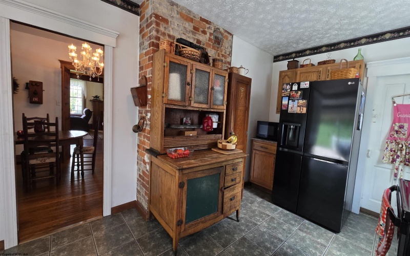 52 Cherry Hill Road, Philippi, West Virginia 26416-7688, 3 Bedrooms Bedrooms, 8 Rooms Rooms,2 BathroomsBathrooms,Single Family Detached,For Sale,Cherry Hill,10160411