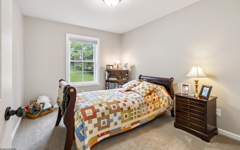 8 Misty Lane, Fairmont, West Virginia 26554-5802, 3 Bedrooms Bedrooms, 7 Rooms Rooms,2 BathroomsBathrooms,Single Family Attached,For Sale,Misty,10160415