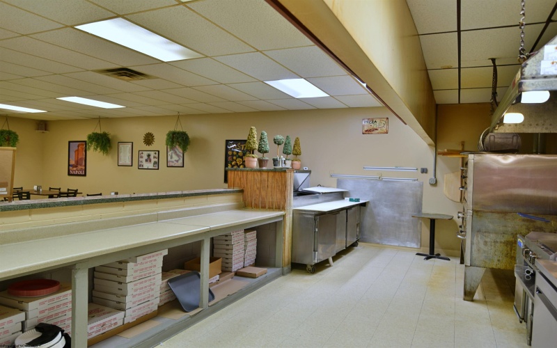 104 Park Boulevard, Clarksburg, West Virginia 26301, ,Commercial/industrial,For Sale,Park,10160418