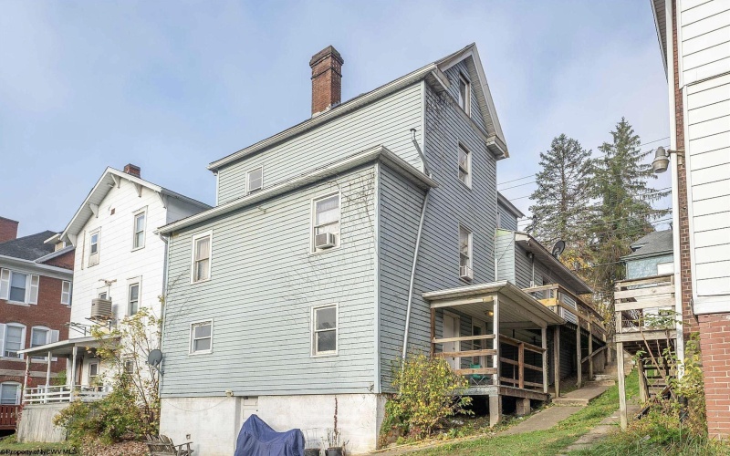 746 Willey Street, Morgantown, West Virginia 26501, 2 Bedrooms Bedrooms, 4 Rooms Rooms,1 BathroomBathrooms,Residential Rentals,For Rent,Willey,10160422