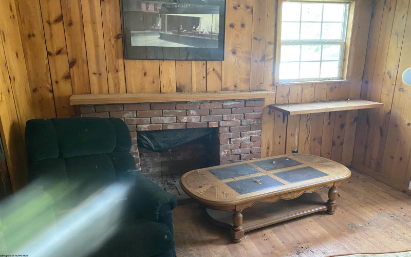 226 Main Street, Salem, West Virginia 26426, 1 Bedroom Bedrooms, 4 Rooms Rooms,1 BathroomBathrooms,Single Family Detached,For Sale,Main,10160416