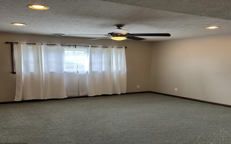 537 Canyon Road, Morgantown, West Virginia 26508, 4 Bedrooms Bedrooms, 9 Rooms Rooms,3 BathroomsBathrooms,Single Family Detached,For Sale,Canyon,10160427