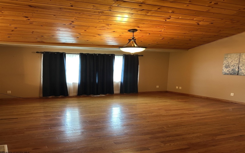 537 Canyon Road, Morgantown, West Virginia 26508, 4 Bedrooms Bedrooms, 9 Rooms Rooms,3 BathroomsBathrooms,Single Family Detached,For Sale,Canyon,10160427