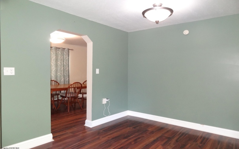 208 Main Street, Bruceton Mills, West Virginia 26525, 3 Bedrooms Bedrooms, 8 Rooms Rooms,1 BathroomBathrooms,Single Family Detached,For Sale,Main,10160423