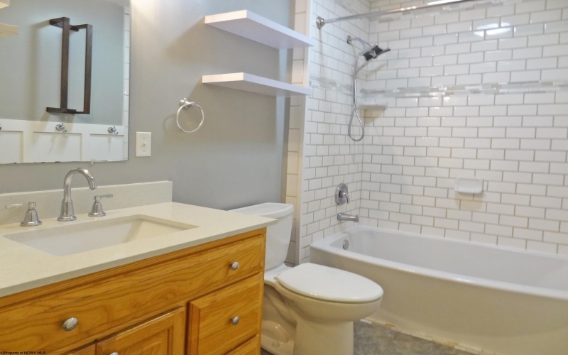208 Main Street, Bruceton Mills, West Virginia 26525, 3 Bedrooms Bedrooms, 8 Rooms Rooms,1 BathroomBathrooms,Single Family Detached,For Sale,Main,10160423