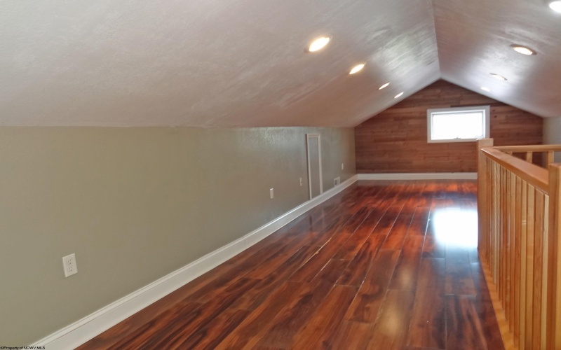 208 Main Street, Bruceton Mills, West Virginia 26525, 3 Bedrooms Bedrooms, 8 Rooms Rooms,1 BathroomBathrooms,Single Family Detached,For Sale,Main,10160423