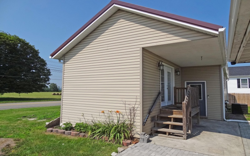 208 Main Street, Bruceton Mills, West Virginia 26525, 3 Bedrooms Bedrooms, 8 Rooms Rooms,1 BathroomBathrooms,Single Family Detached,For Sale,Main,10160423