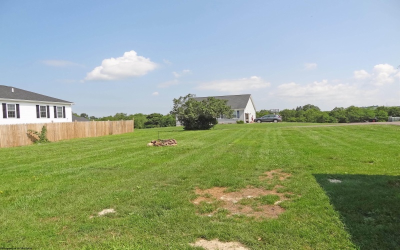 208 Main Street, Bruceton Mills, West Virginia 26525, 3 Bedrooms Bedrooms, 8 Rooms Rooms,1 BathroomBathrooms,Single Family Detached,For Sale,Main,10160423