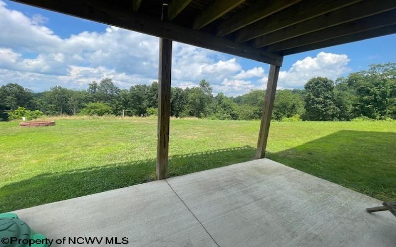 100 Landing Drive, Morgantown, West Virginia 26508-2584, 3 Bedrooms Bedrooms, 6 Rooms Rooms,2 BathroomsBathrooms,Single Family Detached,For Sale,Landing,10160419