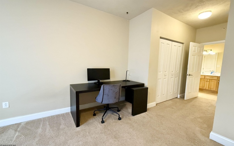 2726 Suncrest Village, Morgantown, West Virginia 26505, 1 Bedroom Bedrooms, 3 Rooms Rooms,1 BathroomBathrooms,Single Family Attached,For Sale,Suncrest,10160454