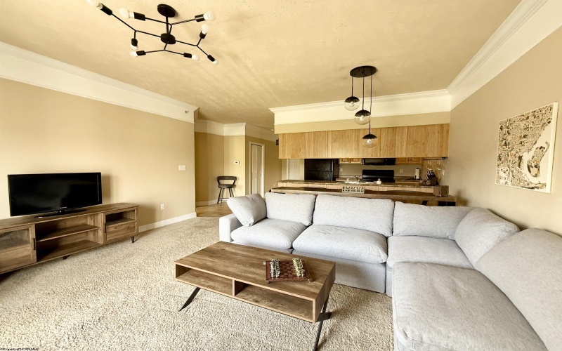 2726 Suncrest Village, Morgantown, West Virginia 26505, 1 Bedroom Bedrooms, 3 Rooms Rooms,1 BathroomBathrooms,Single Family Attached,For Sale,Suncrest,10160454