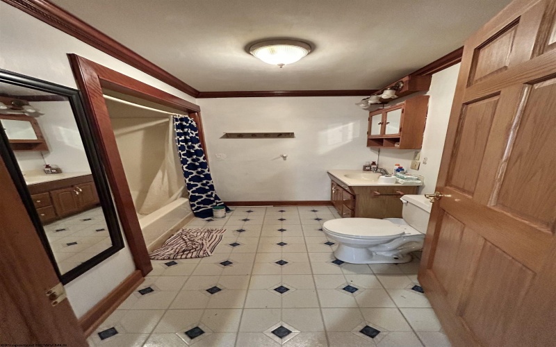 502 Chestnut Street, Parsons, West Virginia 26287, 3 Bedrooms Bedrooms, 5 Rooms Rooms,2 BathroomsBathrooms,Single Family Detached,For Sale,Chestnut,10160455