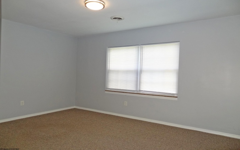 1002 Bakers Ridge Road, Morgantown, West Virginia 26508, 3 Bedrooms Bedrooms, 7 Rooms Rooms,2 BathroomsBathrooms,Residential Rentals,For Rent,Bakers Ridge,10160439