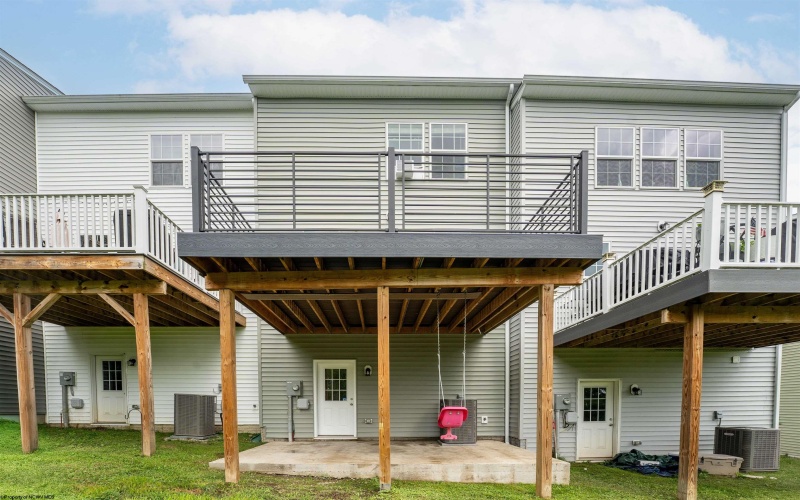 210 Tide Way, Morgantown, West Virginia 26508, 3 Bedrooms Bedrooms, 7 Rooms Rooms,2 BathroomsBathrooms,Single Family Attached,For Sale,Tide,10160458