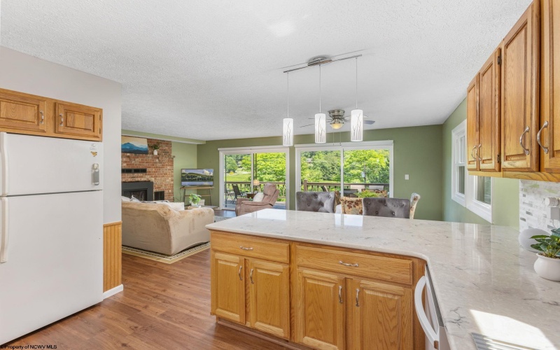2425 Alpine Drive, Terra Alta, West Virginia 26764, 4 Bedrooms Bedrooms, 9 Rooms Rooms,3 BathroomsBathrooms,Single Family Detached,For Sale,Alpine,10160441