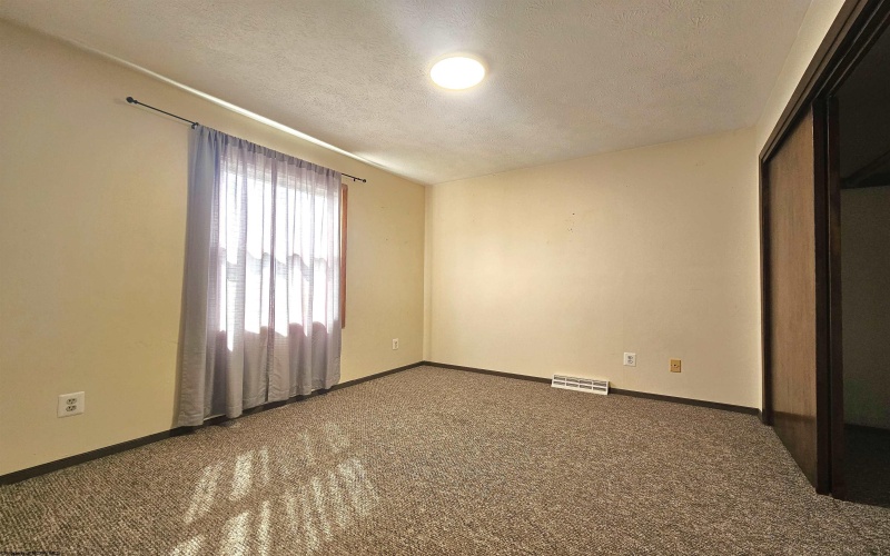 24 Penrose Street, White Hall, West Virginia 26554, 3 Bedrooms Bedrooms, 6 Rooms Rooms,2 BathroomsBathrooms,Single Family Detached,For Sale,Penrose,10160437