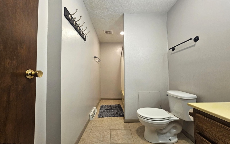 24 Penrose Street, White Hall, West Virginia 26554, 3 Bedrooms Bedrooms, 6 Rooms Rooms,2 BathroomsBathrooms,Single Family Detached,For Sale,Penrose,10160437