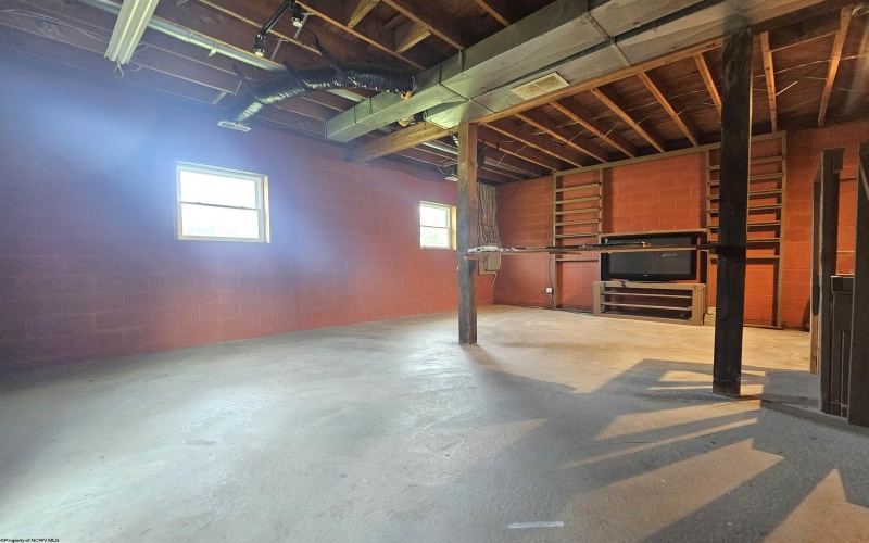 24 Penrose Street, White Hall, West Virginia 26554, 3 Bedrooms Bedrooms, 6 Rooms Rooms,2 BathroomsBathrooms,Single Family Detached,For Sale,Penrose,10160437