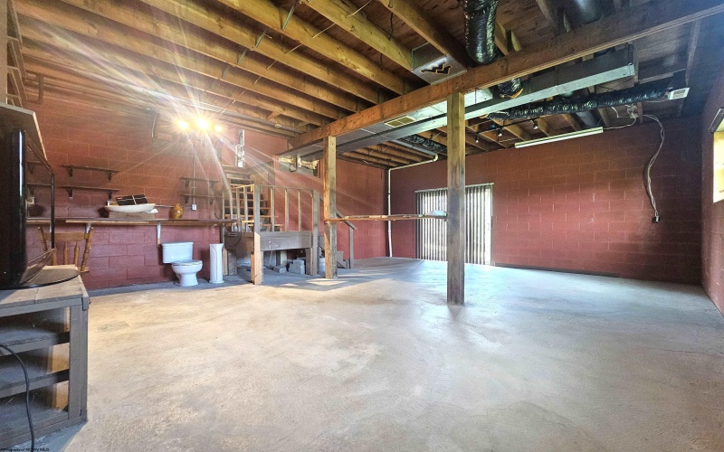 24 Penrose Street, White Hall, West Virginia 26554, 3 Bedrooms Bedrooms, 6 Rooms Rooms,2 BathroomsBathrooms,Single Family Detached,For Sale,Penrose,10160437