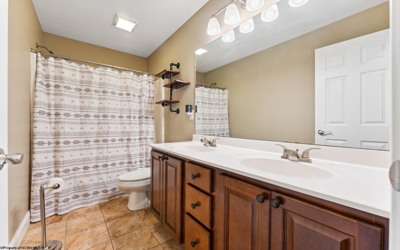 21 Eastern Trail, Morgantown, West Virginia 26508, 3 Bedrooms Bedrooms, 8 Rooms Rooms,3 BathroomsBathrooms,Single Family Detached,For Sale,Eastern,10160435